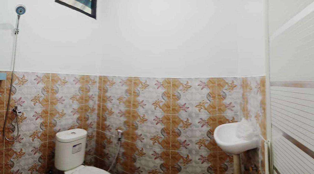 Express O 91843 Bbs Villa Ciater Bandung Esterno foto